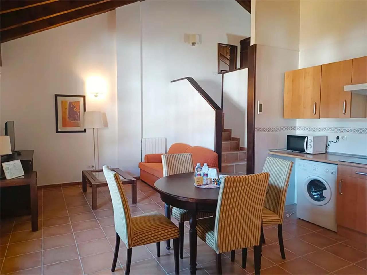 Apartamentos Jaca Mirador De Badaguas 3000 Exterior foto